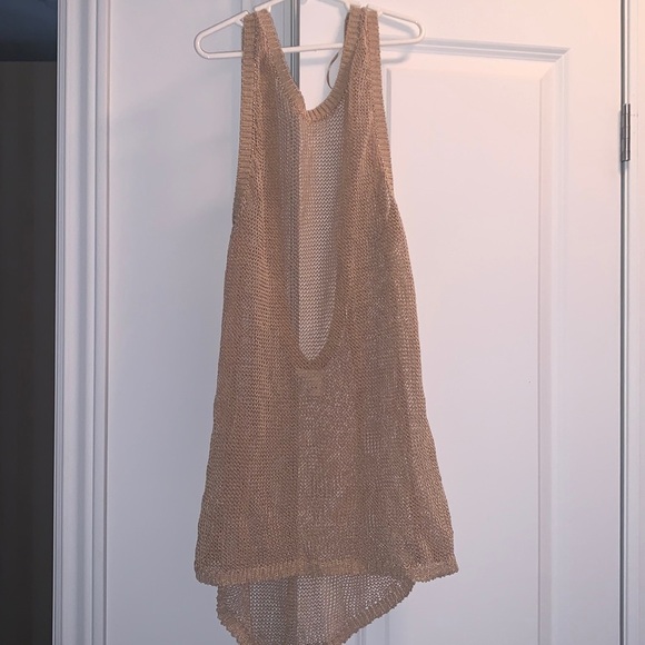 Low back metallic tank top - Picture 8 of 12